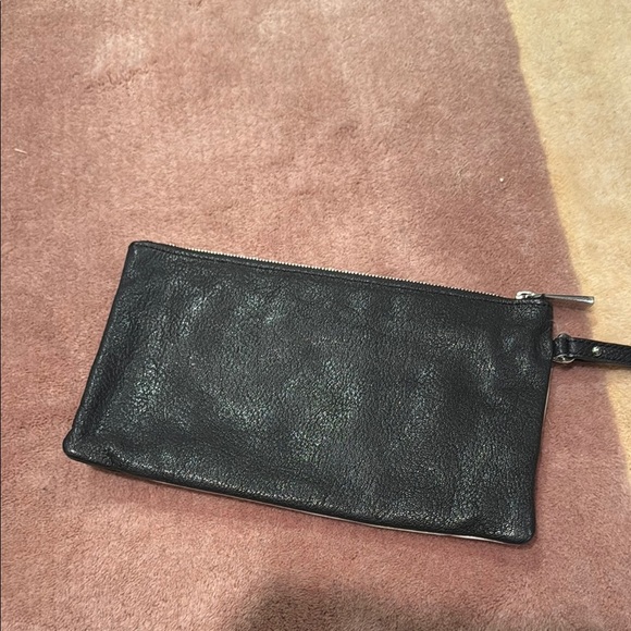 Michael Kors Black and Cream Clutch Wristlet - Picture 3 of 5